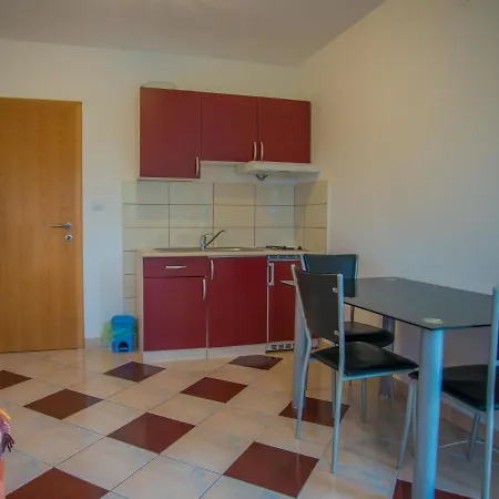 Nina A2 Apartment Baska Voda
